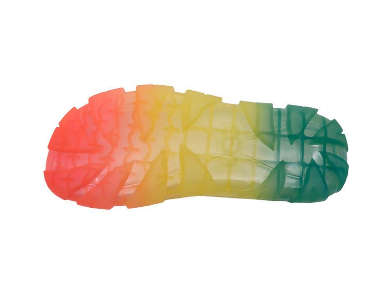 Three colors gradual dyeing TPU